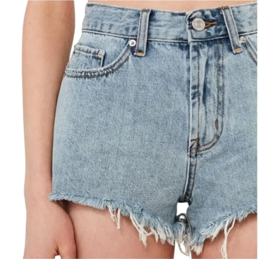 BDG Urban Outfitters Girlfriend High Rise Distressed Denim Boho Shorts Indigo 27